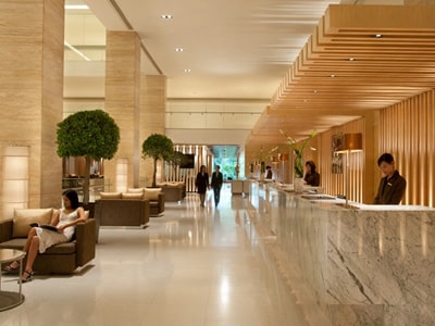Minh họa nghĩa của từ lobby
