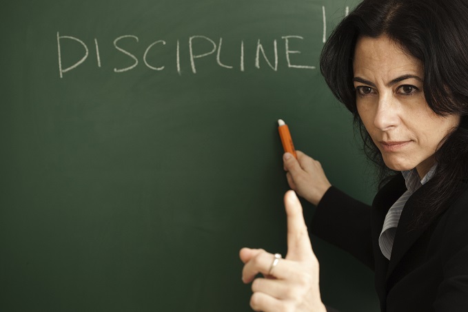 Minh họa nghĩa của từ strict
